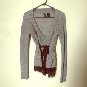 BKE sweater size M